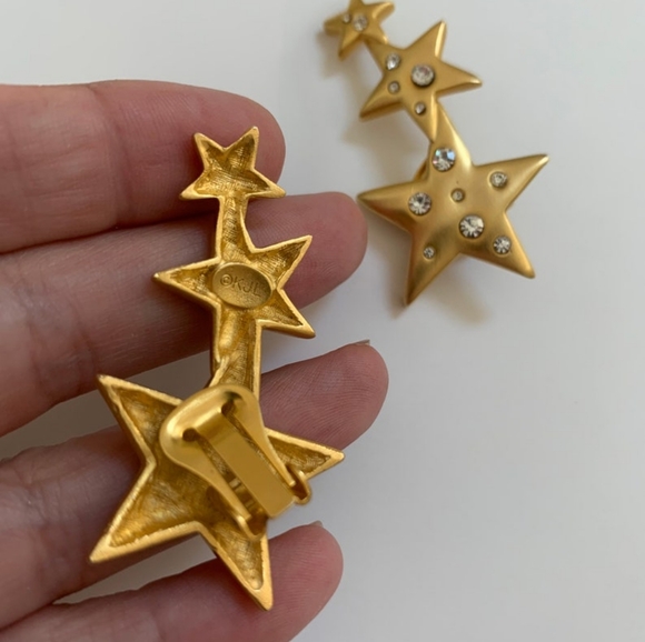 Vintage Kenneth Jay Lane Triple Star Clip On Earrings with Crystals - Picture 5 of 7